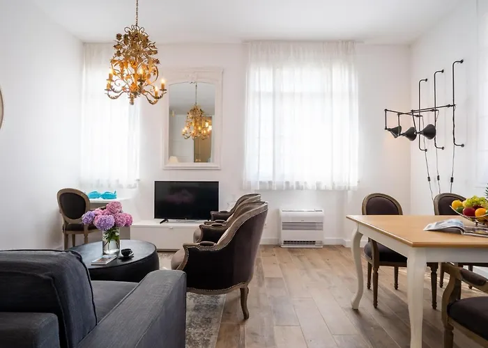 Apartment Ah Design Deluxe *