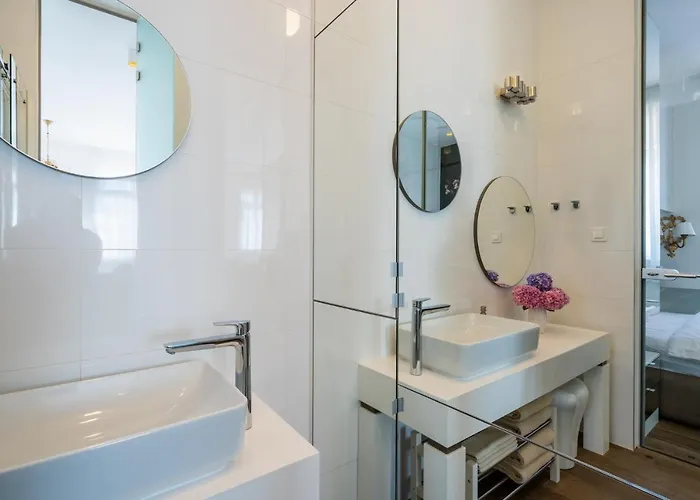 Ah Design Deluxe Daire